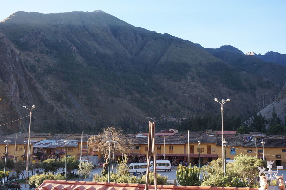 Wasi Away Hostel Ollantaytambo Luaran gambar