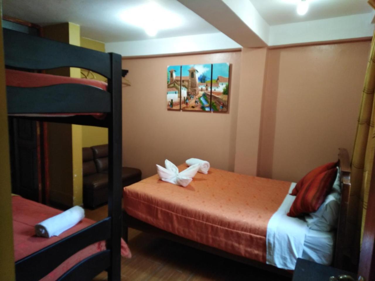 Wasi Away Hostel Ollantaytambo Luaran gambar